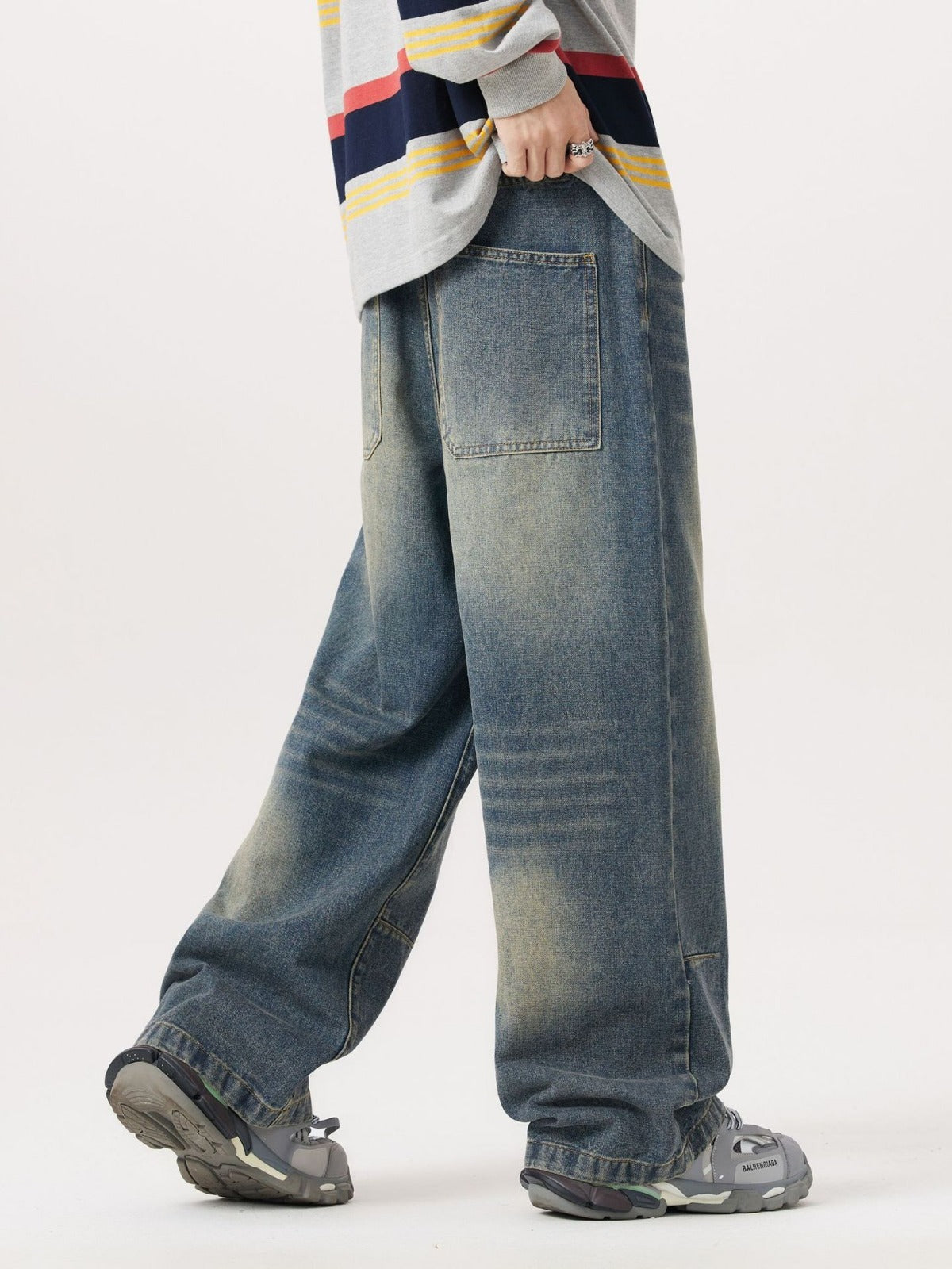 Fashion Personality Retro Washed Worn Jeans Men Fashion Personality Retro Washed Worn Jeans Men