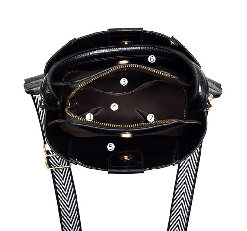 One-shoulder diagonal handbag One-shoulder diagonal handbag