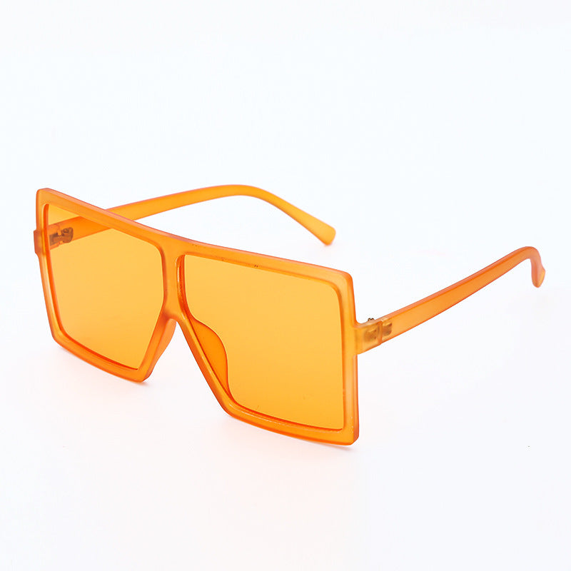 Trendy Men and Women Fashion Hundred Tower Square Sunglasses Trendy Men and Women Fashion Hundred Tower Square Sunglasses