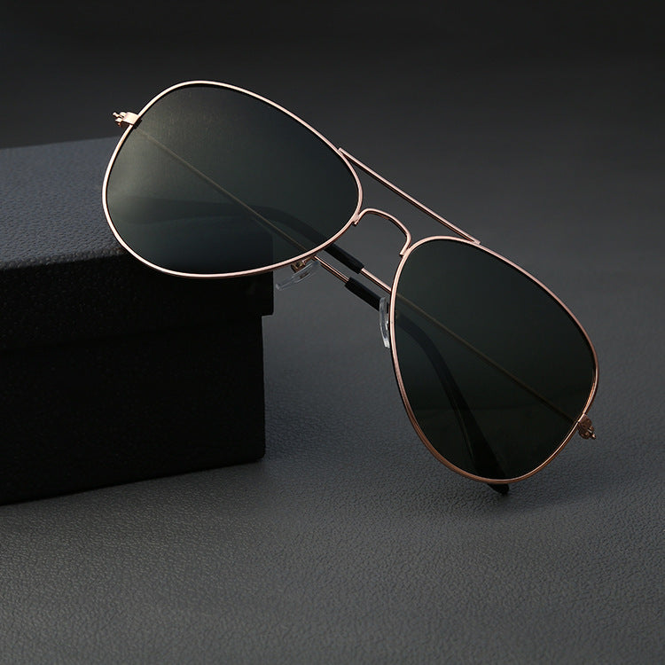 3025 Polarized Sunglasses Men And Women Double Beam Sunglasses Wholesale Outdoor Fishing Fashion Glasses Metal Toad Mirror 3025 Polarized Sunglasses Men And Women Double Beam Sunglasses Wholesale Outdoor Fishing Fashion Glasses Metal Toad Mirror