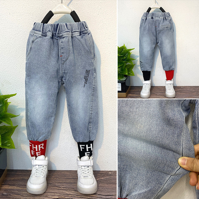 Boys and Girls Jeans Spring Style Handsome Kids Boys and Girls Jeans Spring Style Handsome Kids