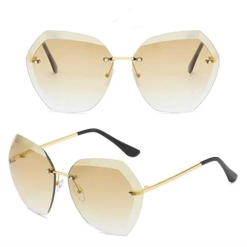 Diamond-Studded Sunglasses Women Anti-Sunglasses Women Fashion Round Face Driving Travel Glasses Korean Trend Diamond-Studded Sunglasses Women Anti-Sunglasses Women Fashion Round Face Driving Travel Glasses Korean Trend