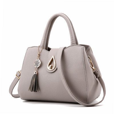 SMOOZA Famous Designer Brand Luxury Women Handbag Tassel Women Bag Top-Handle Bags Fashion Women Messenger Shoulder Bags SMOOZA Famous Designer Brand Luxury Women Handbag Tassel Women Bag Top-Handle Bags Fashion Women Messenger Shoulder Bags