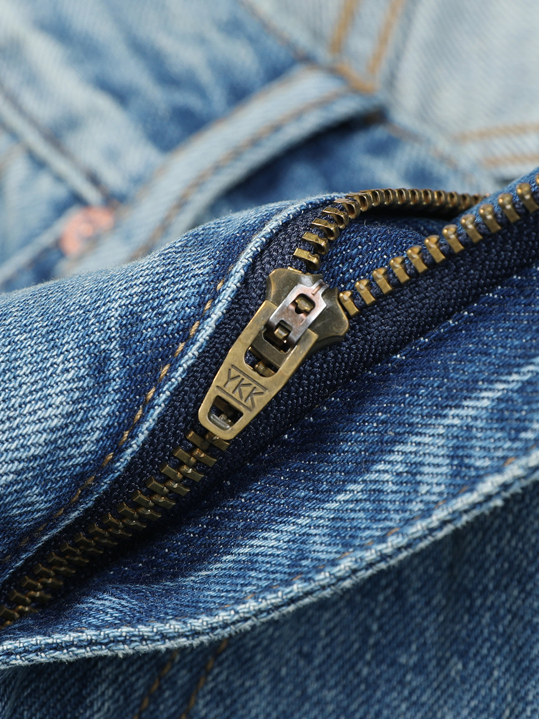 Washed Micro-elastic Frayed Cropped Jeans Men Washed Micro-elastic Frayed Cropped Jeans Men