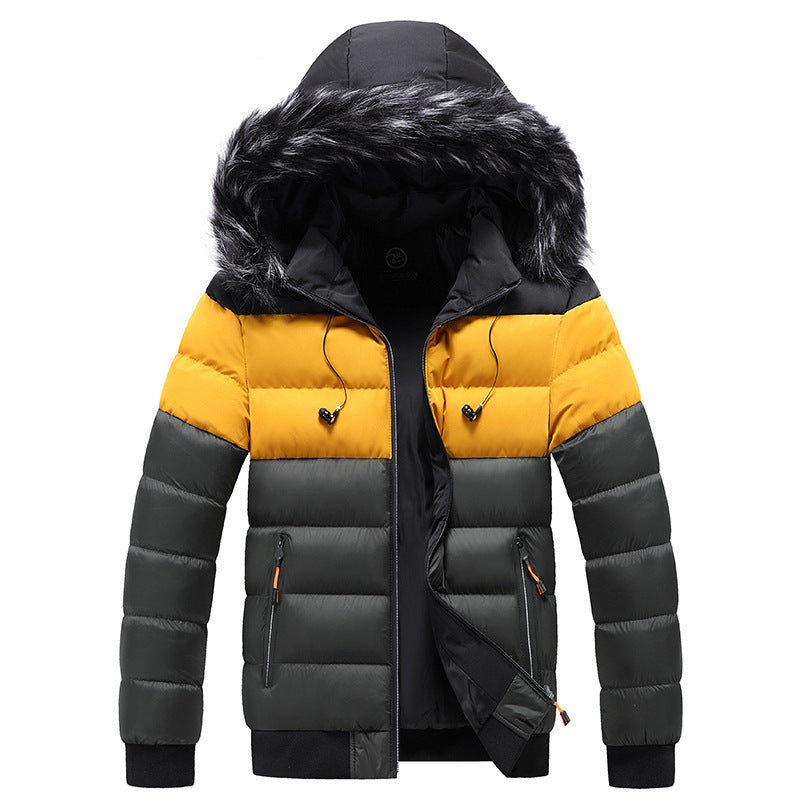 Trendy short padded coat with thick fur collar Trendy short padded coat with thick fur collar