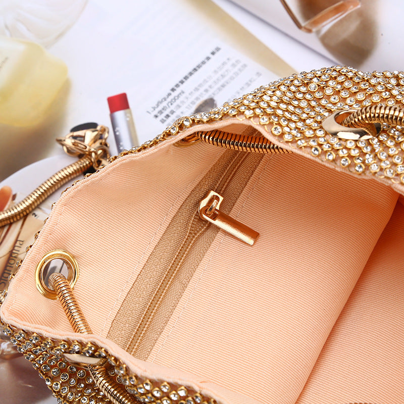 Women Crystal Diamond Clutch Bags String Satin Crossbody Bag Glitter Evening Bags Gold Clutch Party Purse Woman Handbag Women Crystal Diamond Clutch Bags String Satin Crossbody Bag Glitter Evening Bags Gold Clutch Party Purse Woman Handbag