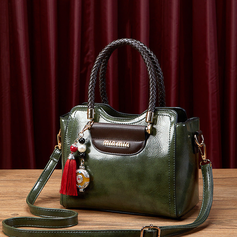 Ladies single shoulder messenger handbag Ladies single shoulder messenger handbag
