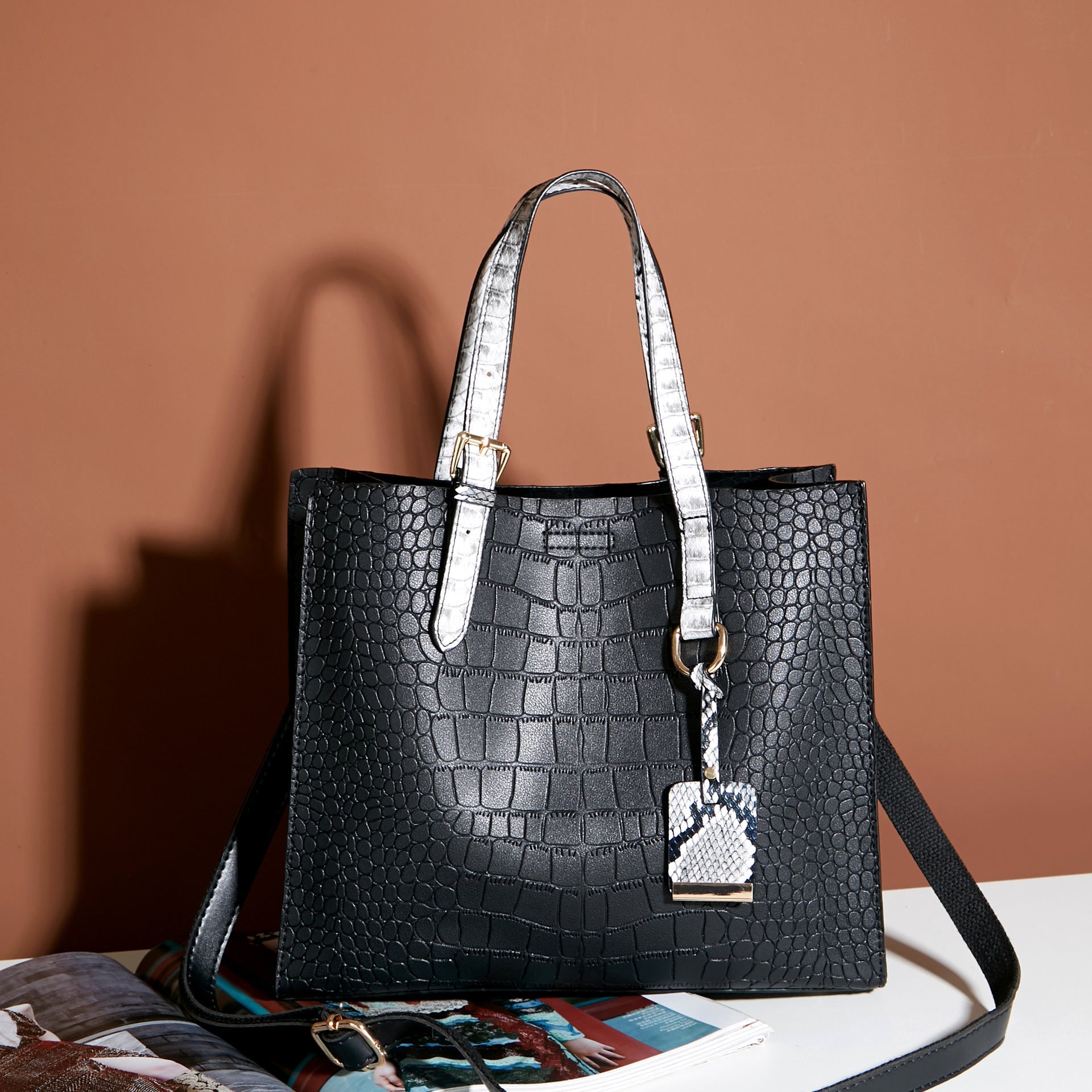 Korean versatile handbag Korean versatile handbag
