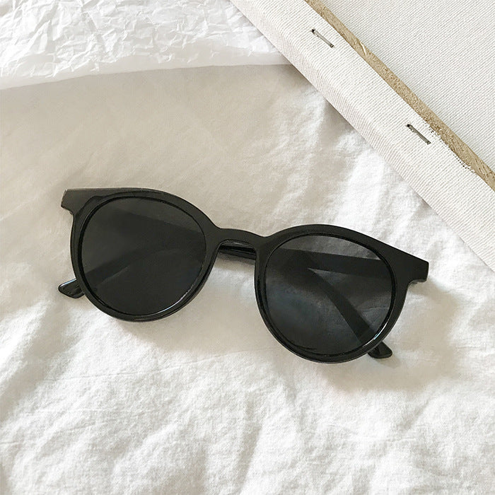 Men and women sunglasses round frame mirror Men and women sunglasses round frame mirror
