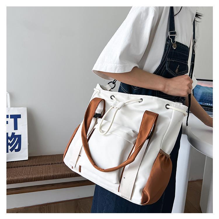Large Capacity Contrast Color Handbag Large Capacity Contrast Color Handbag