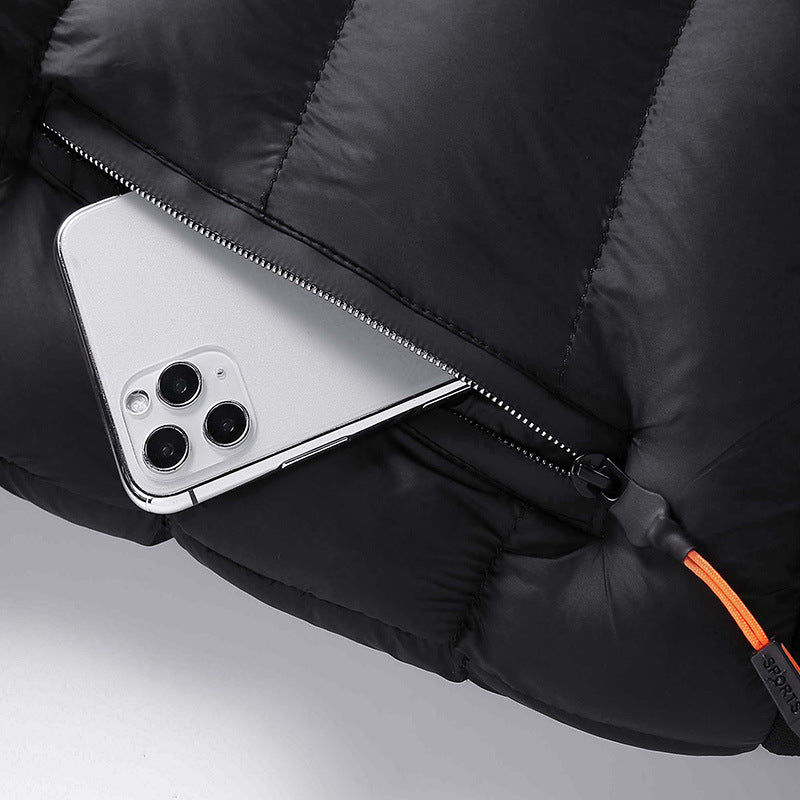 Trendy short padded coat with thick fur collar Trendy short padded coat with thick fur collar