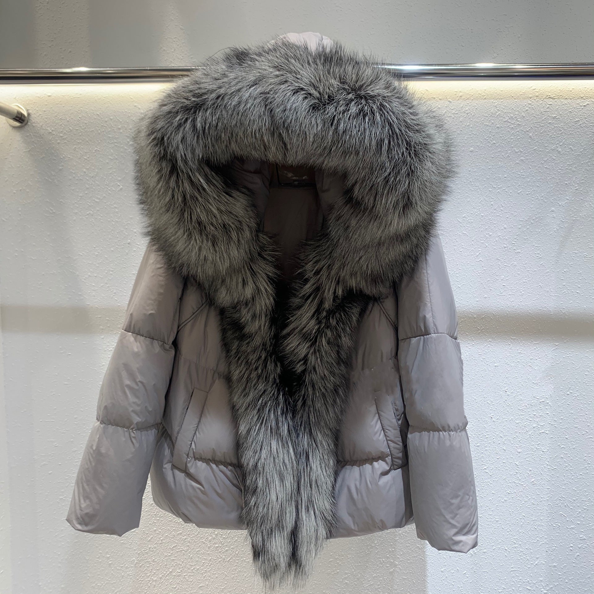 Fox Big Fur Collar Duck Down Down Jacket Female Fox Big Fur Collar Duck Down Down Jacket Female