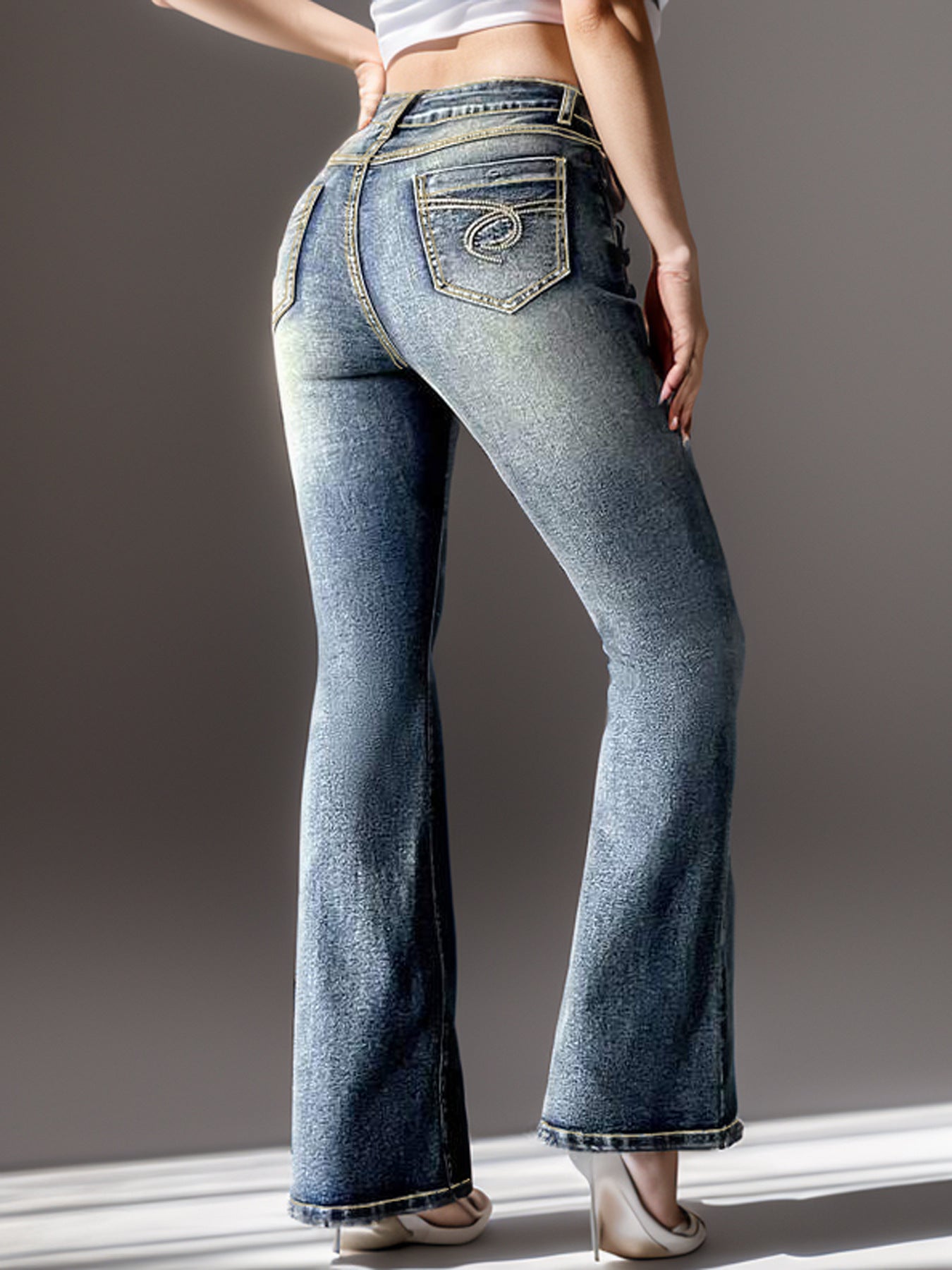 Women's Vintage Jeans High Elastic Pocket Embroidered Vintage Jeans Women's Vintage Jeans High Elastic Pocket Embroidered Vintage Jeans