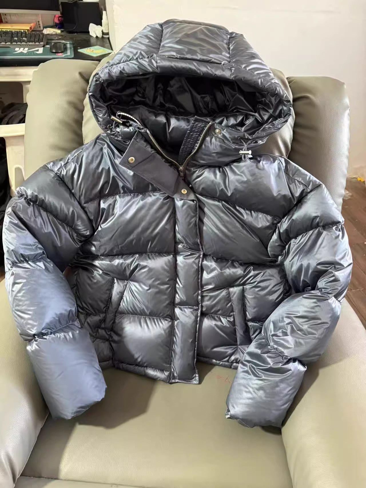 Elegant High-grade Loose Hooded Thickened Thermal Cotton Coat Jacket Elegant High-grade Loose Hooded Thickened Thermal Cotton Coat Jacket