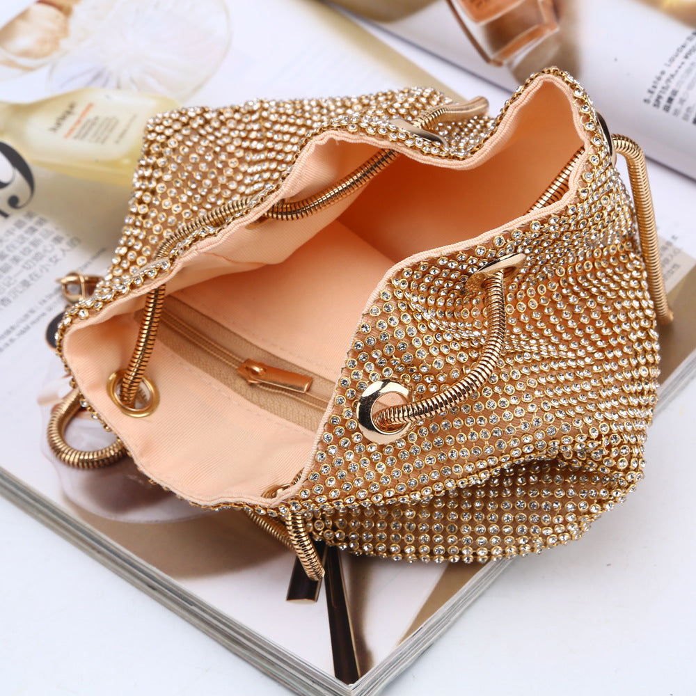 Women Crystal Diamond Clutch Bags String Satin Crossbody Bag Glitter Evening Bags Gold Clutch Party Purse Woman Handbag Women Crystal Diamond Clutch Bags String Satin Crossbody Bag Glitter Evening Bags Gold Clutch Party Purse Woman Handbag