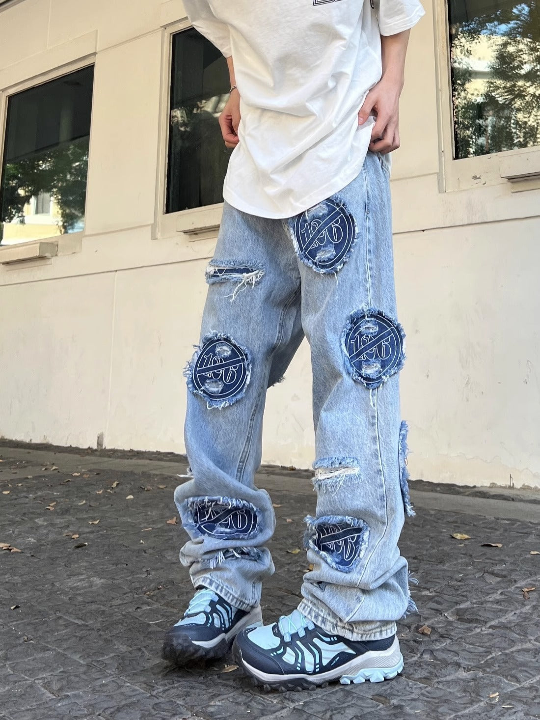 American Retro Washed Ripped Jeans For Men American Retro Washed Ripped Jeans For Men