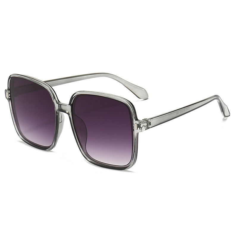 Men And Women With Fashion Simple Sunglasses Men And Women With Fashion Simple Sunglasses