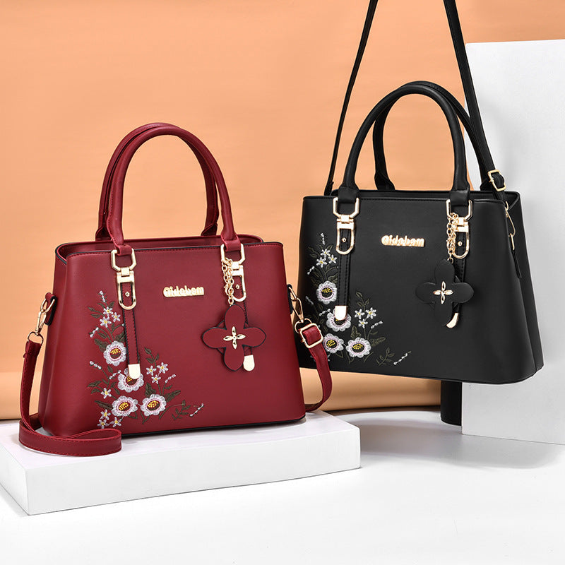 Simple one shoulder handbag Simple one shoulder handbag