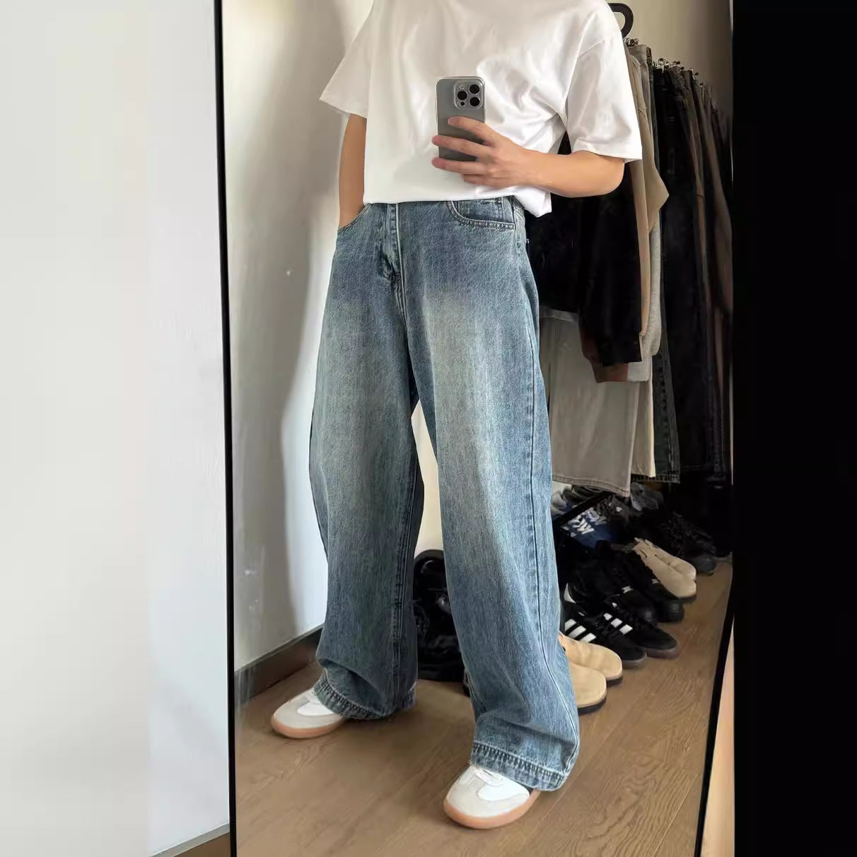 American Retro Washed Blue Wide Leg Jeans Men's Fashion Brand Cleanfit Straight All-matching Loose Casual Trousers American Retro Washed Blue Wide Leg Jeans Men's Fashion Brand Cleanfit Straight All-matching Loose Casual Trousers