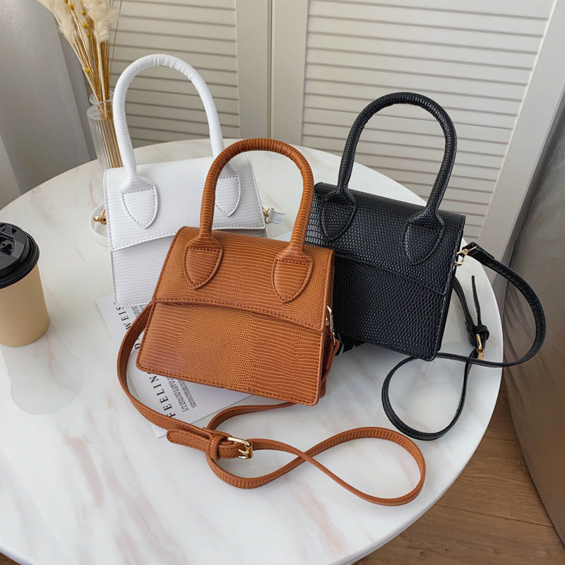 Women's versatile handbag Women's versatile handbag
