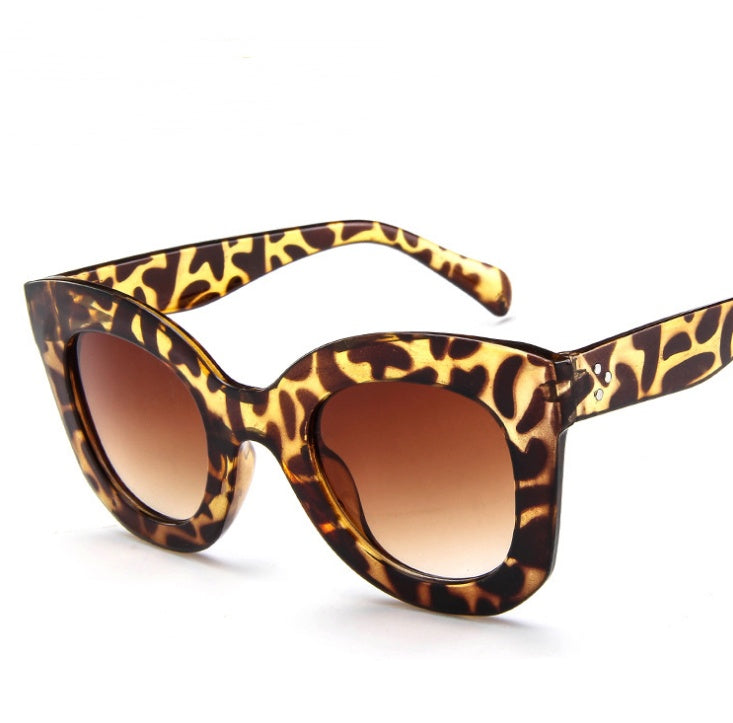 Sunglasses fashion cat eye sunglasses Sunglasses fashion cat eye sunglasses