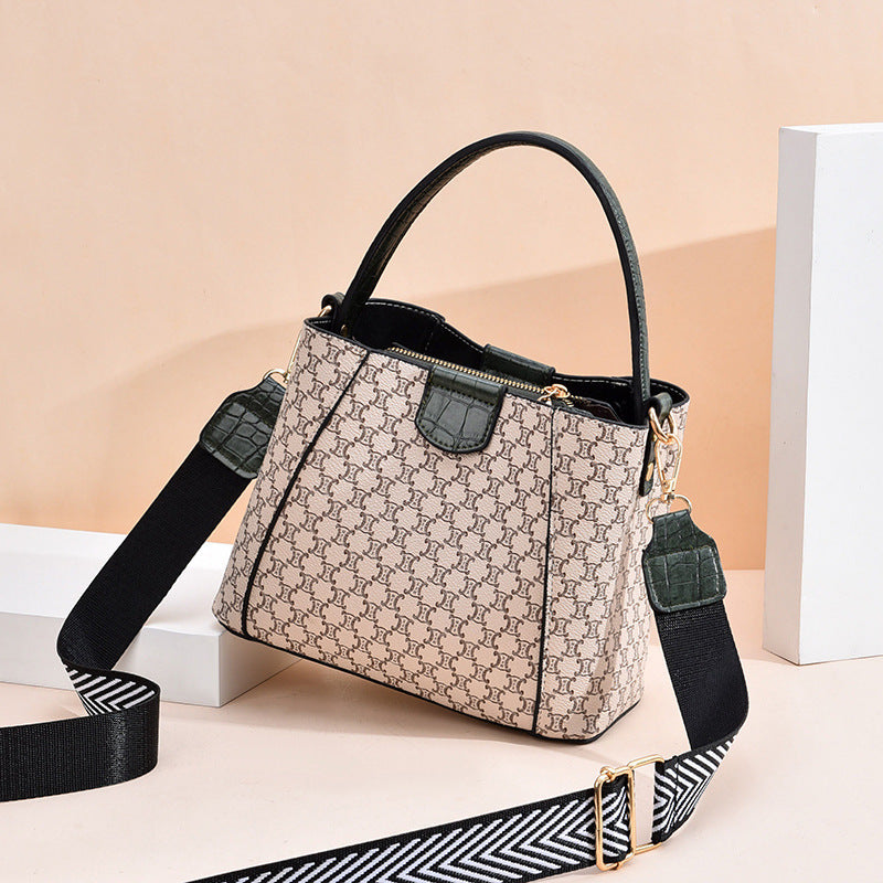One-shoulder diagonal handbag One-shoulder diagonal handbag