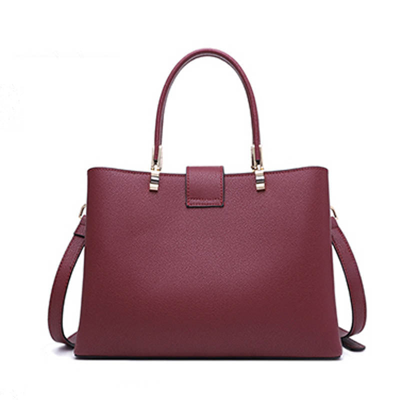 Shoulder messenger handbag Shoulder messenger handbag