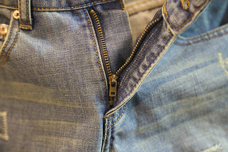 Cropped jeans ripped pants Cropped jeans ripped pants