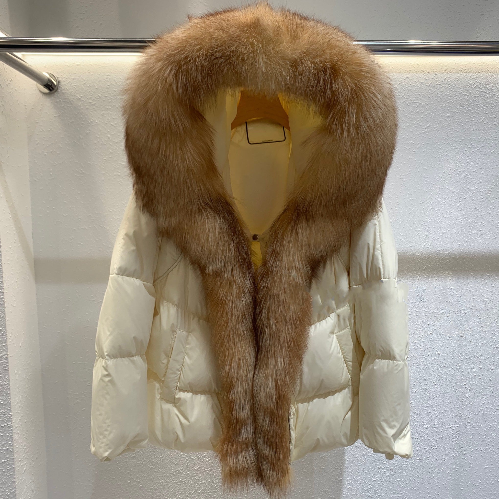 Fox Big Fur Collar Duck Down Down Jacket Female Fox Big Fur Collar Duck Down Down Jacket Female
