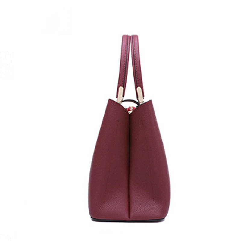 Shoulder messenger handbag Shoulder messenger handbag