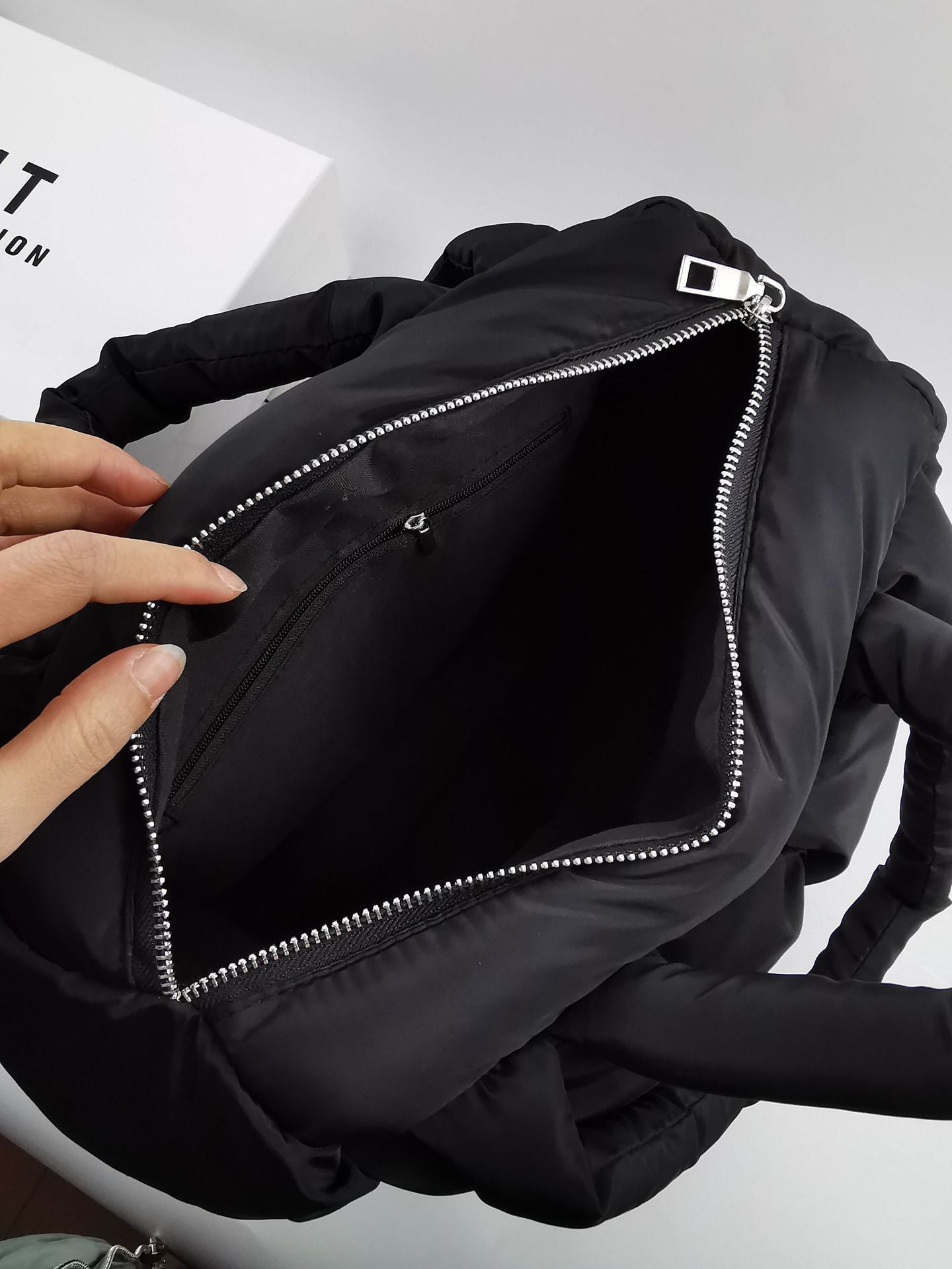 Women's Down Bag Shoulder Handbag Women's Down Bag Shoulder Handbag