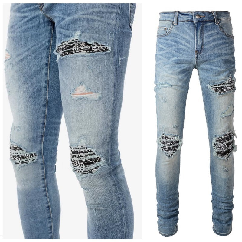 Cashew Flower Printed Patch Slim Fitting Light Colored Jeans For Men Cashew Flower Printed Patch Slim Fitting Light Colored Jeans For Men