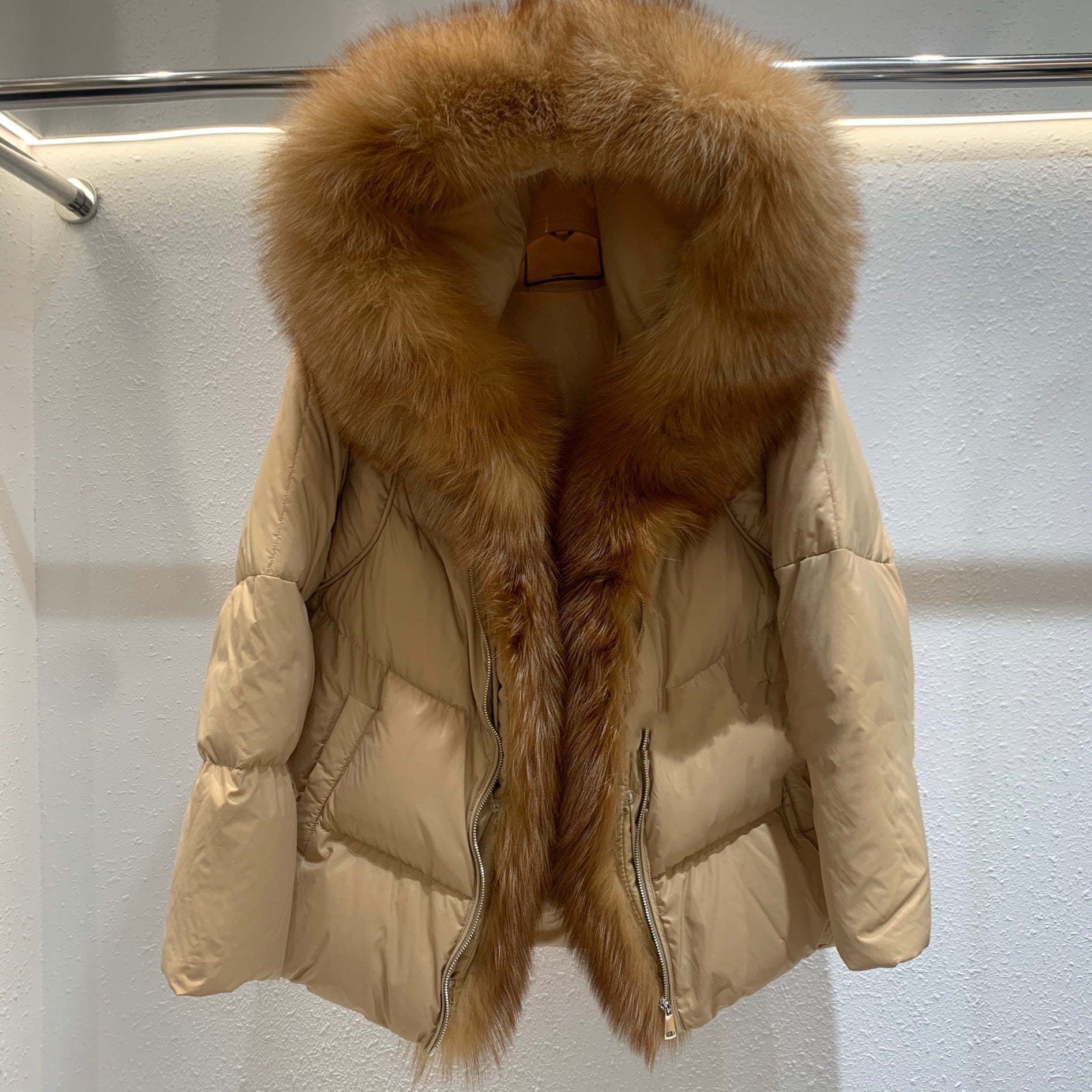 Fox Big Fur Collar Duck Down Down Jacket Female Fox Big Fur Collar Duck Down Down Jacket Female