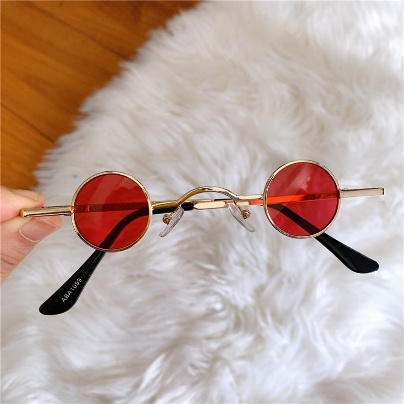 Retro Sunglasses For Men And Women With Super Small Frame Retro Sunglasses For Men And Women With Super Small Frame