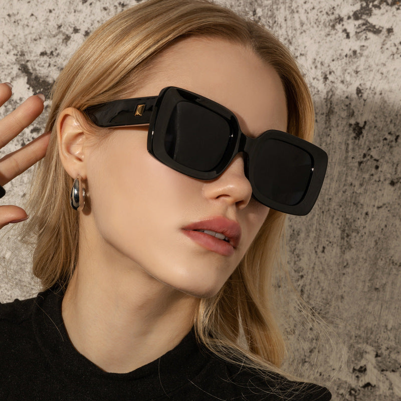 New Retro Square Large Frame Sunglasses Men And Women Trendy New Retro Square Large Frame Sunglasses Men And Women Trendy