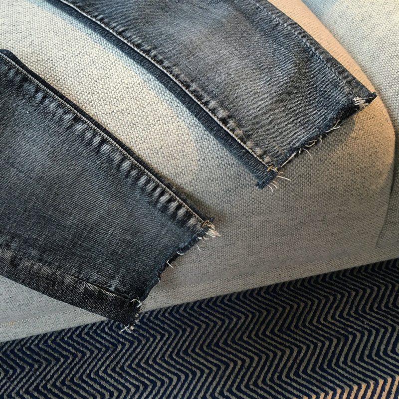 High Street Ripped Knee Jeans Cropped Pants Men High Street Ripped Knee Jeans Cropped Pants Men