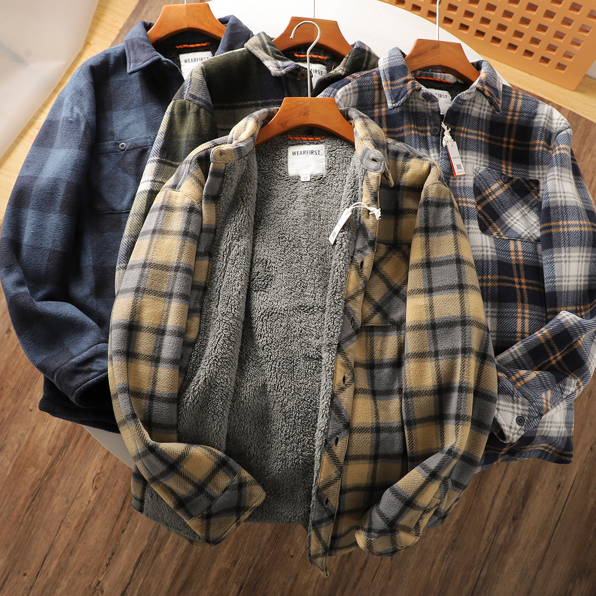Autumn And Winter Fleece-lined Warm Composite Lambswool Plaid Shirt Cotton-padded Coat Autumn And Winter Fleece-lined Warm Composite Lambswool Plaid Shirt Cotton-padded Coat