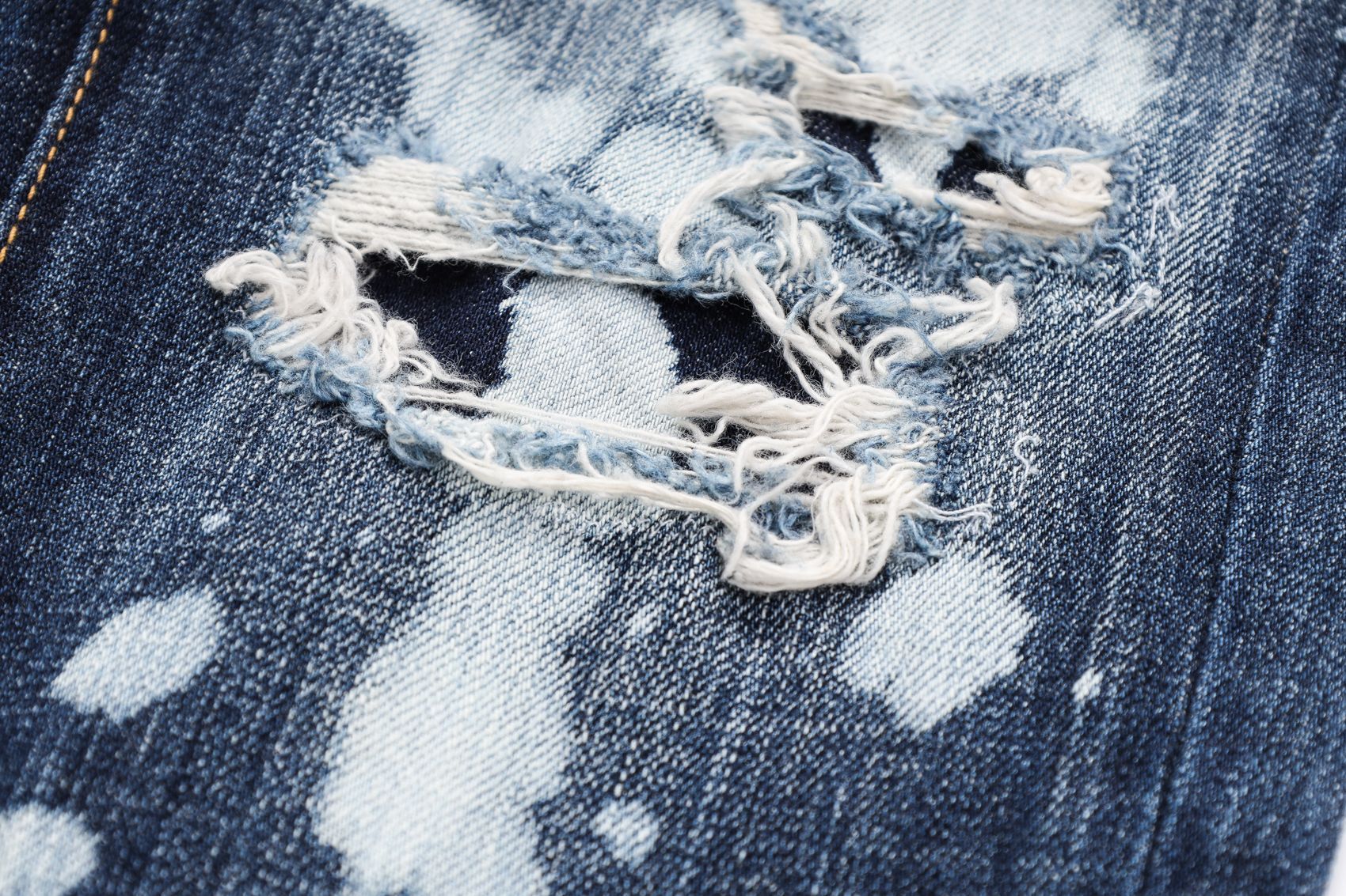 Fashion Ripped Jeans Men's Pants Fashion Ripped Jeans Men's Pants
