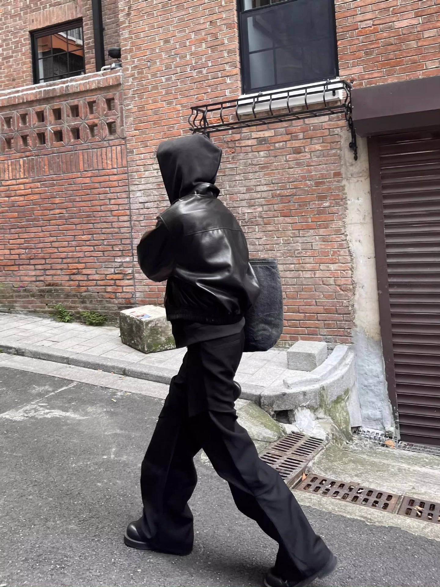 Black PU Leather Padded Shoulder Casual Short Jacket Black PU Leather Padded Shoulder Casual Short Jacket