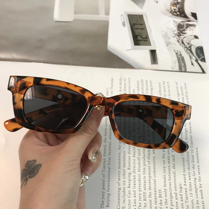 Square Sunglasses Men And Women With The Same Sunglasses Trend Retro Korean Ins Net Red Street Shooting Glasses Square Sunglasses Men And Women With The Same Sunglasses Trend Retro Korean Ins Net Red Street Shooting Glasses