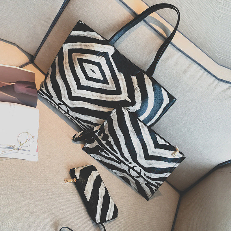 Ladies casual handbag