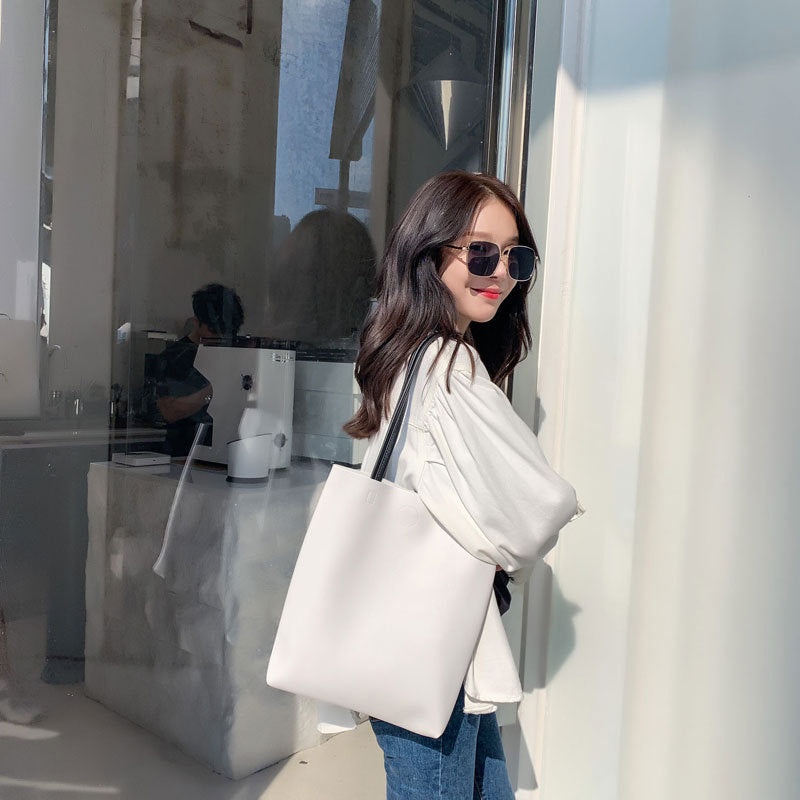 Versatile handbag for work