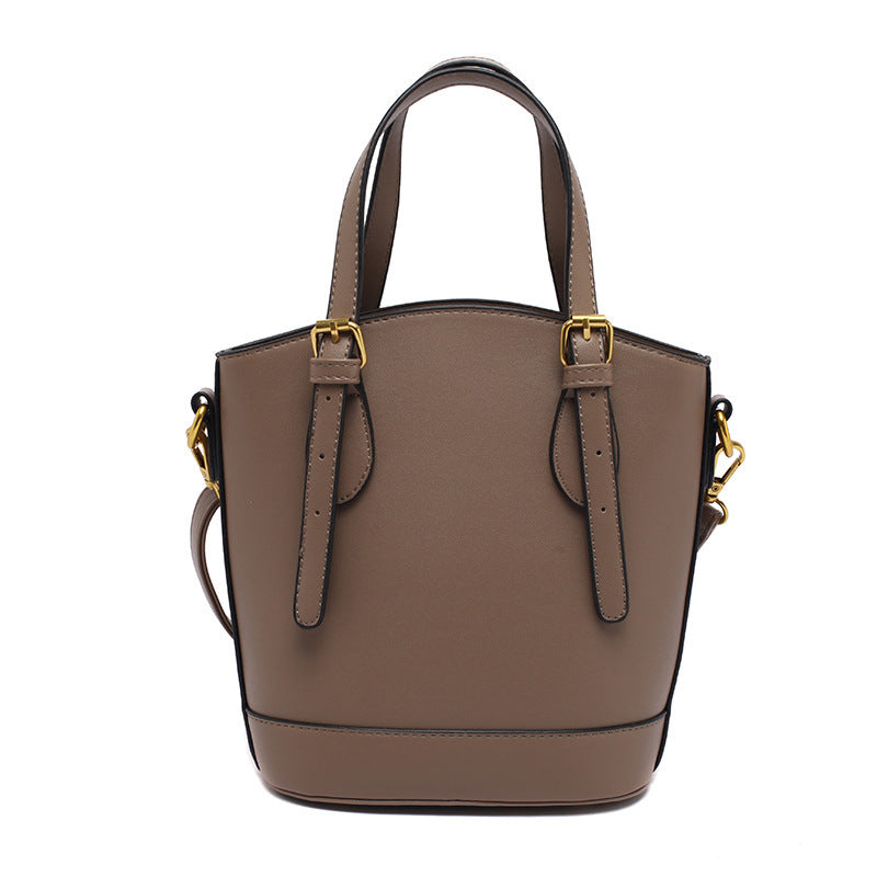 Fashion simple handbag