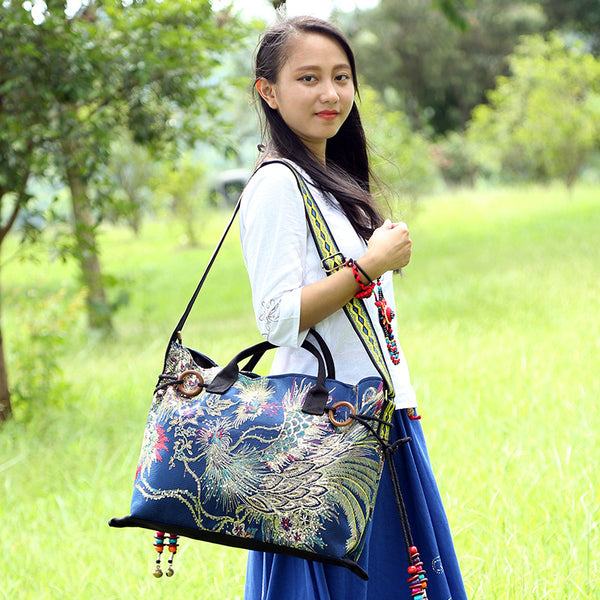 Canvas embroidered handbag