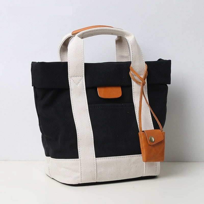 Simple and versatile handbag