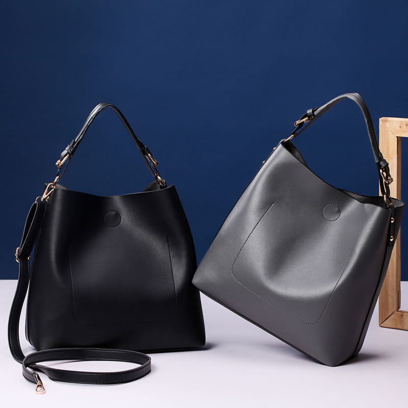 Factory direct sales new handbag shoulder bag handbag wholesale shopping bag ladies handbag is simple and practical