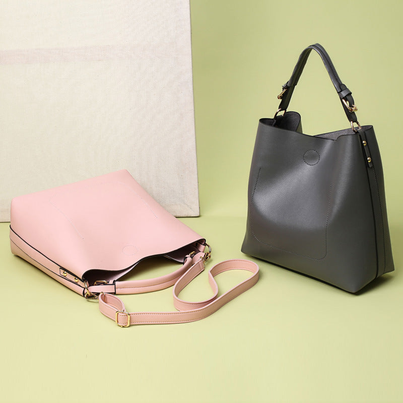Factory direct sales new handbag shoulder bag handbag wholesale shopping bag ladies handbag is simple and practical