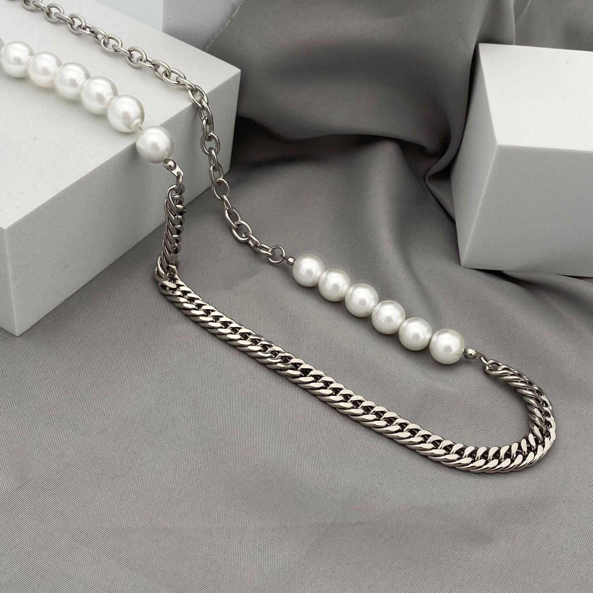 Hip Hop Titanium Steel Stitching Pearl Necklace For Men And Women Trendy Ins Cold Style Sweater Chain Niche Design Accessories
