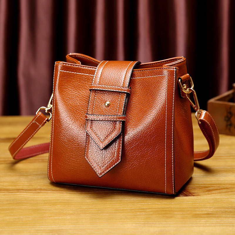 Atmospheric all-match handbag