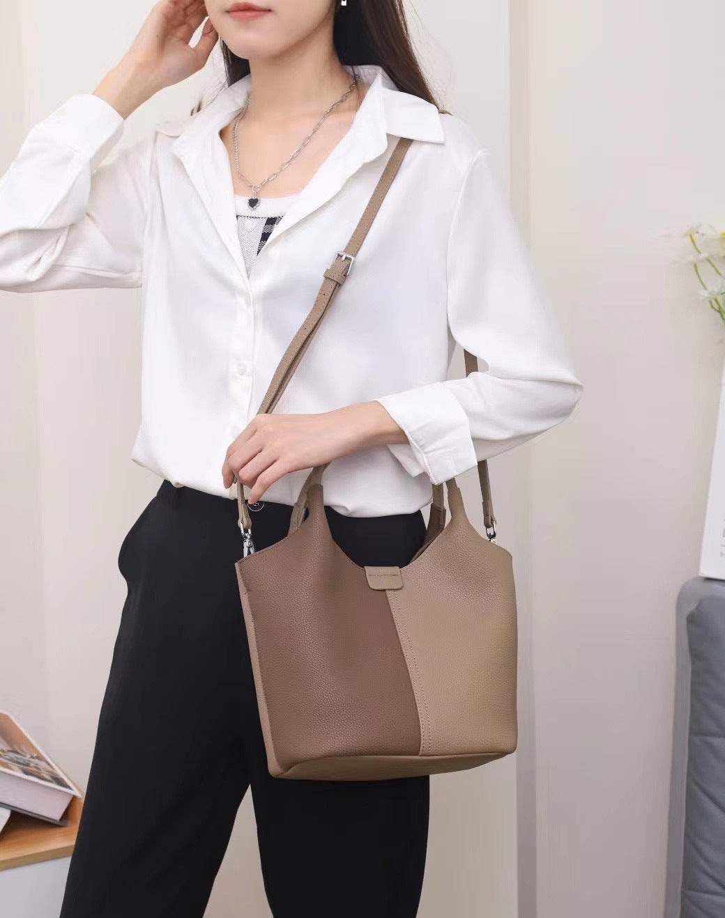 Casual Women's Handbag